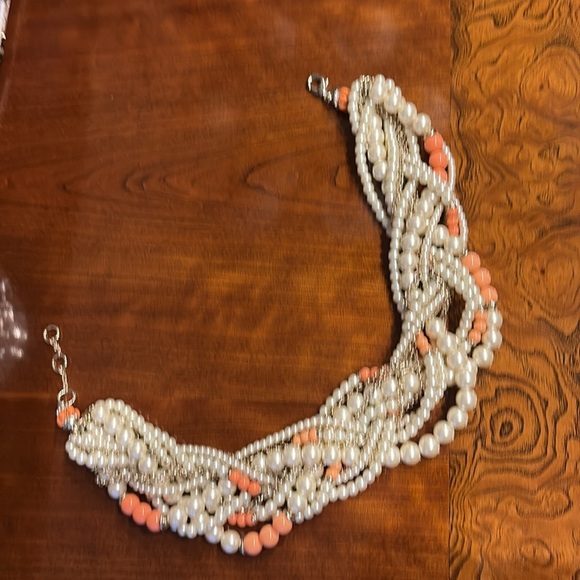 Banana Republic multi strand torsade faux pearl coral gold necklace Chocker - Picture 11 of 12